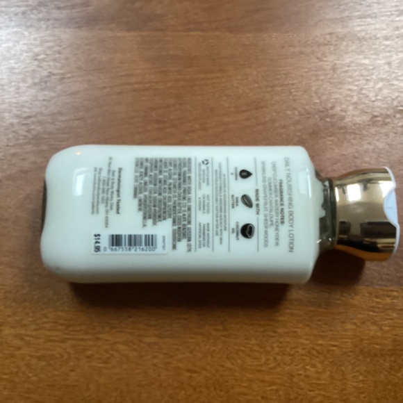 Bath & Body Works Cucumber Melon Body Lotion 8 fl oz/236 ml New - Picture 3 of 5